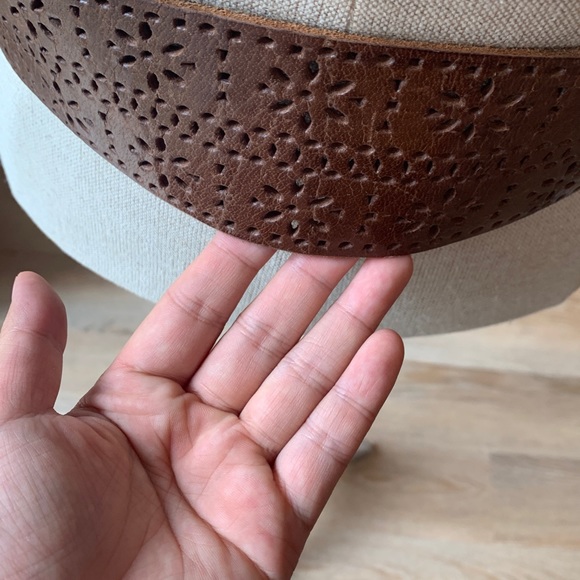 Leather belt - Picture 3 of 5